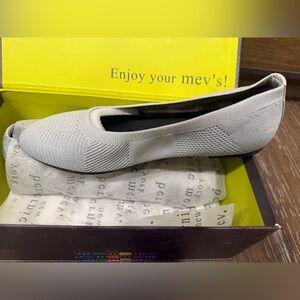 Bernie Mev NIKKI Knit Ballet Flats • Light Grey Silver • EU 41 (NIB)